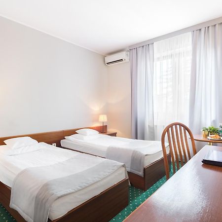 Hotel T&T Poznań Dış mekan fotoğraf