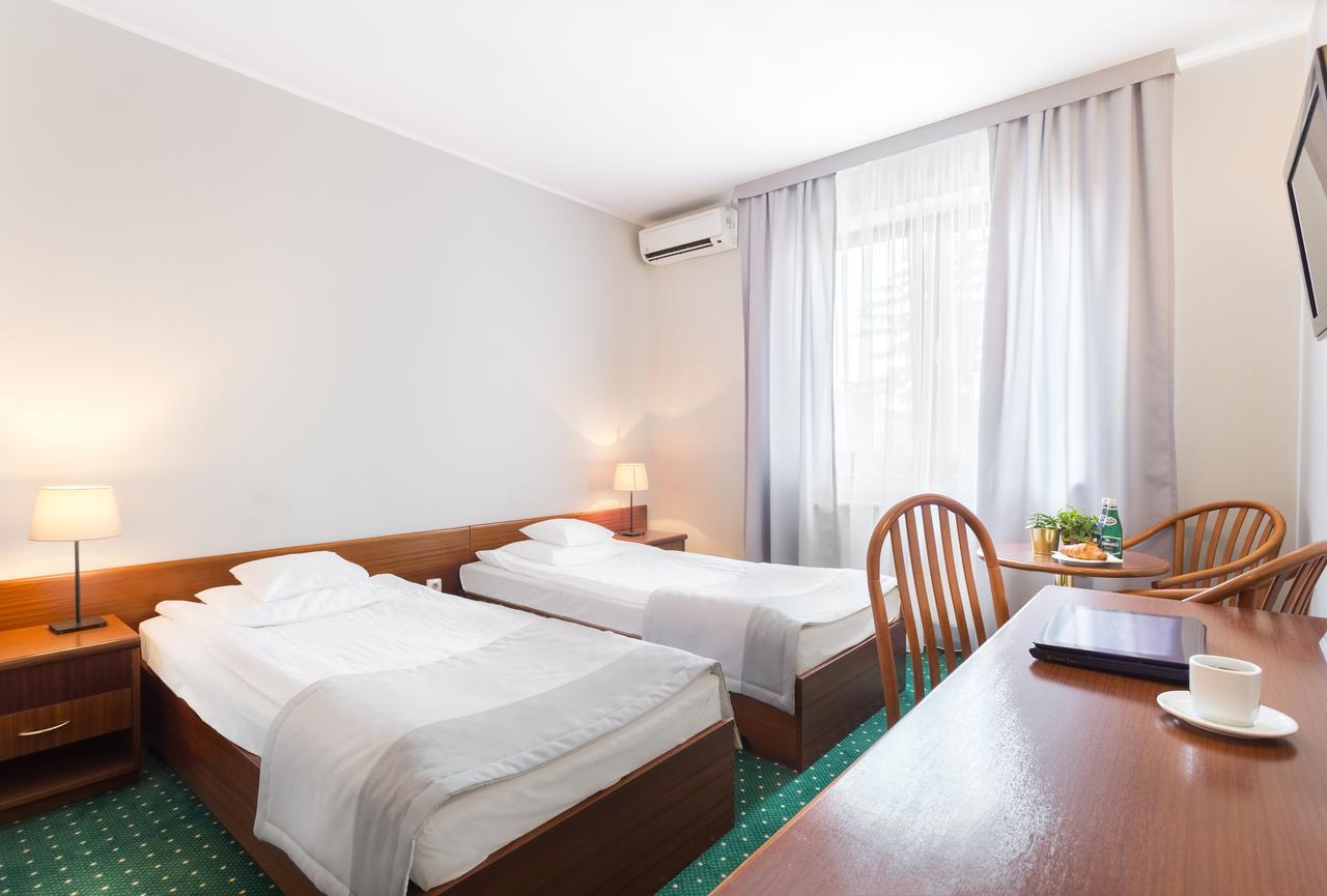 Hotel T&T Poznań Dış mekan fotoğraf