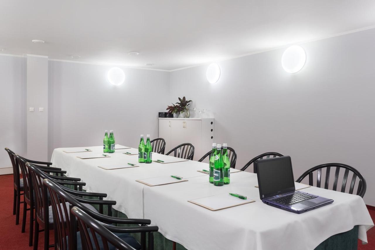 Hotel T&T Poznań Dış mekan fotoğraf